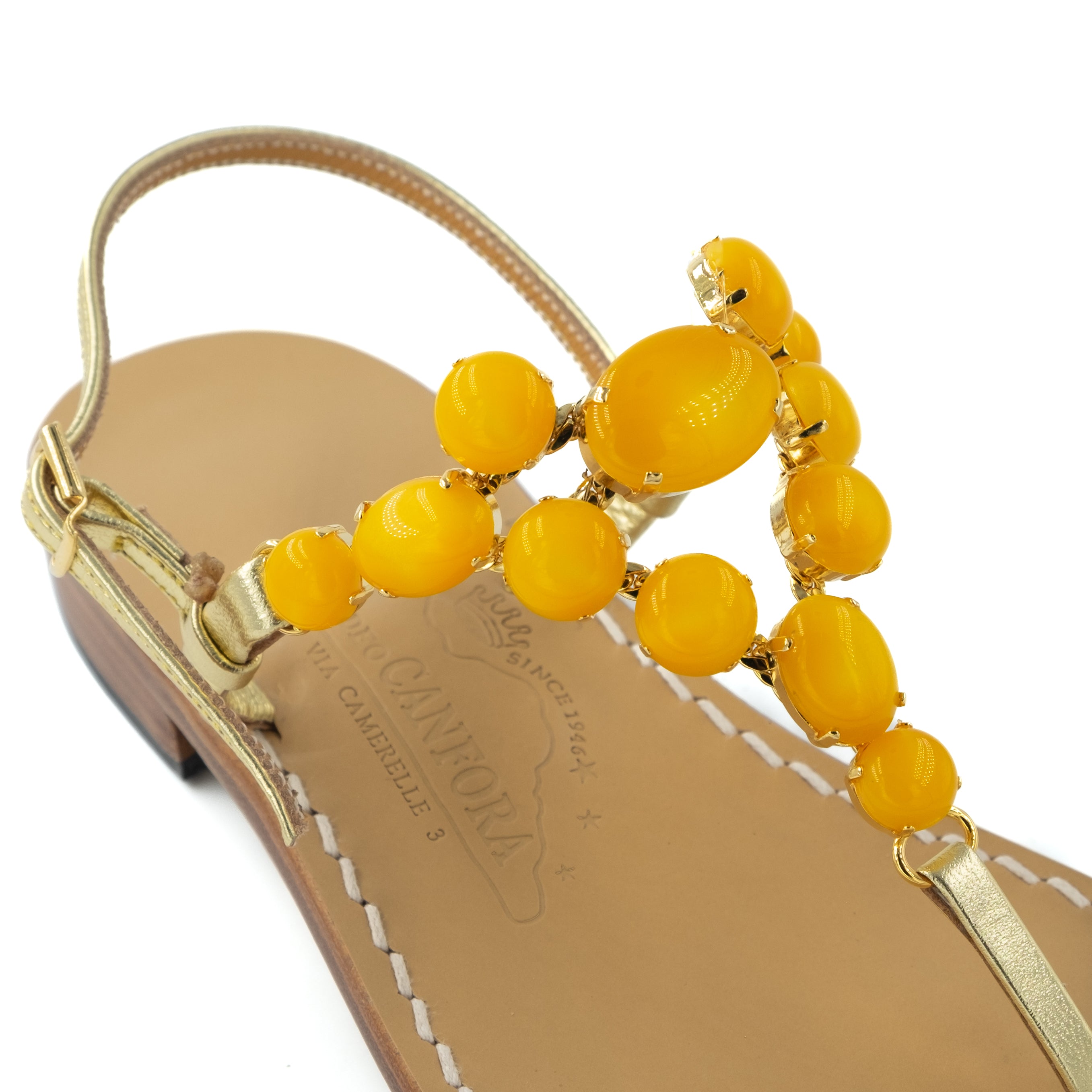 Danielle - Leather thong sandal with coloured stone